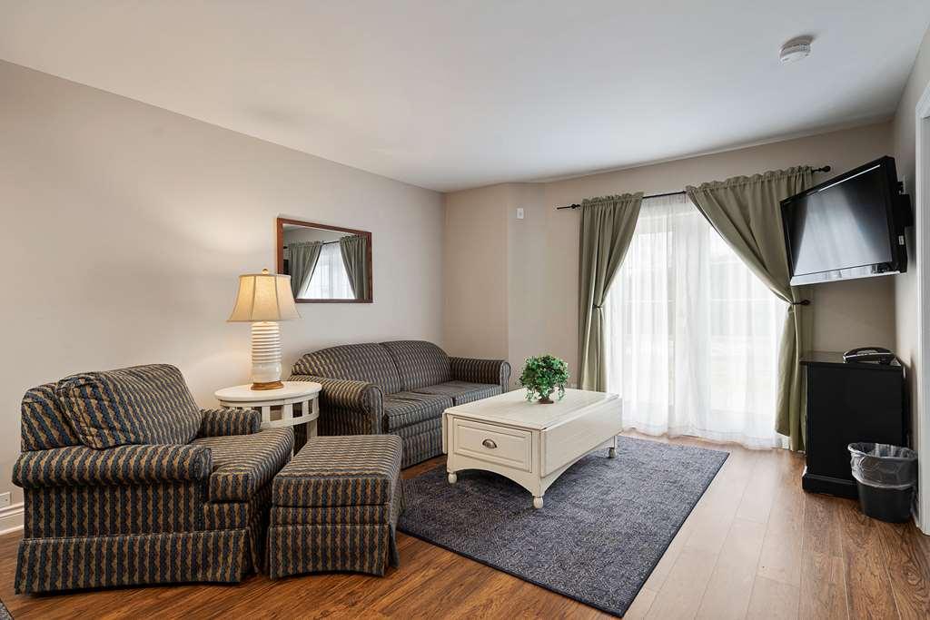 Charlevoix Inn & Suites Surestay Collection By Best Western Camera foto
