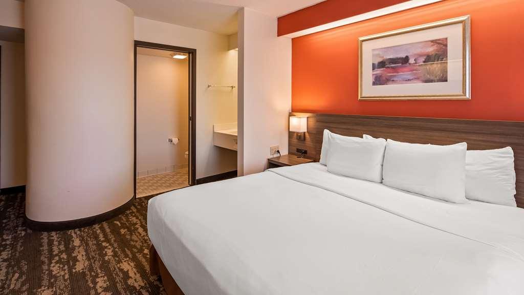 Charlevoix Inn & Suites Surestay Collection By Best Western Camera foto