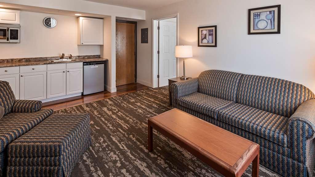 Charlevoix Inn & Suites Surestay Collection By Best Western Camera foto